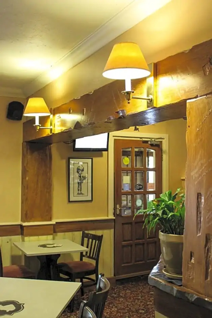 Oliver Twist Country Inn