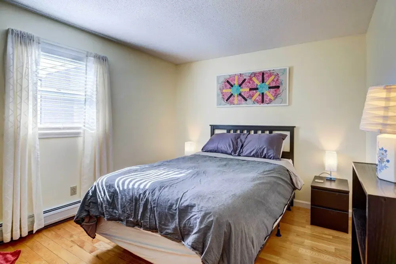 'house of Art' Group Escape By Parks & Lake!