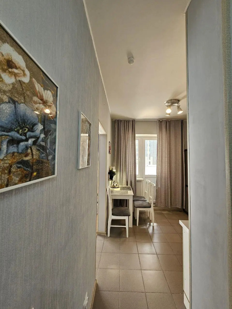 Белый ночлег на улице Рождественская