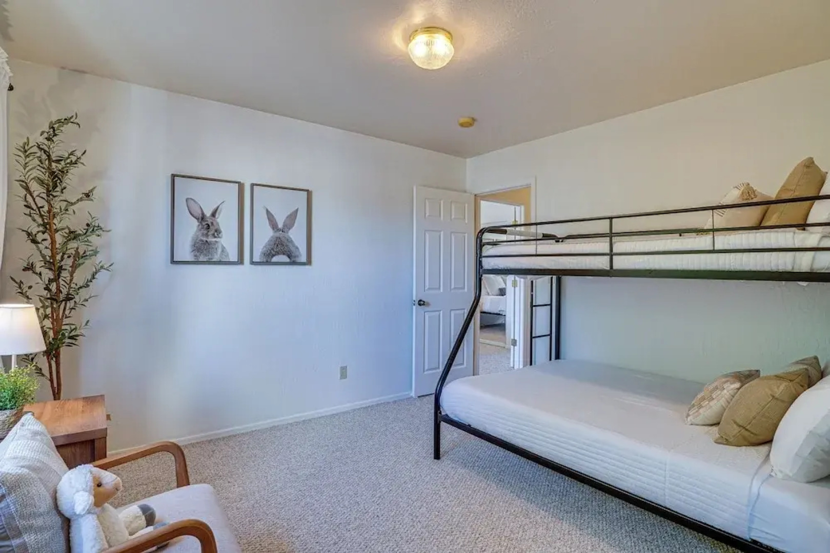 Thatcher Home w/ Fenced Backyard: 3 Mi to Downtown