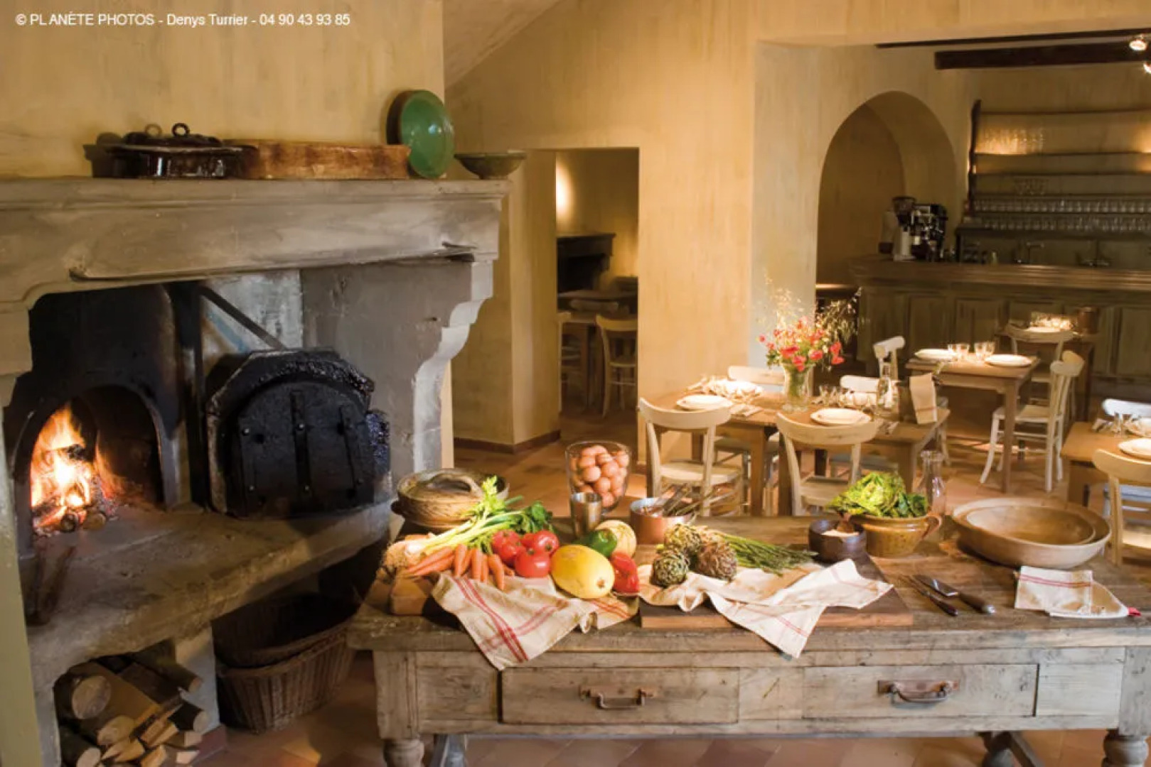 hostellerie de labbaye de frigolet