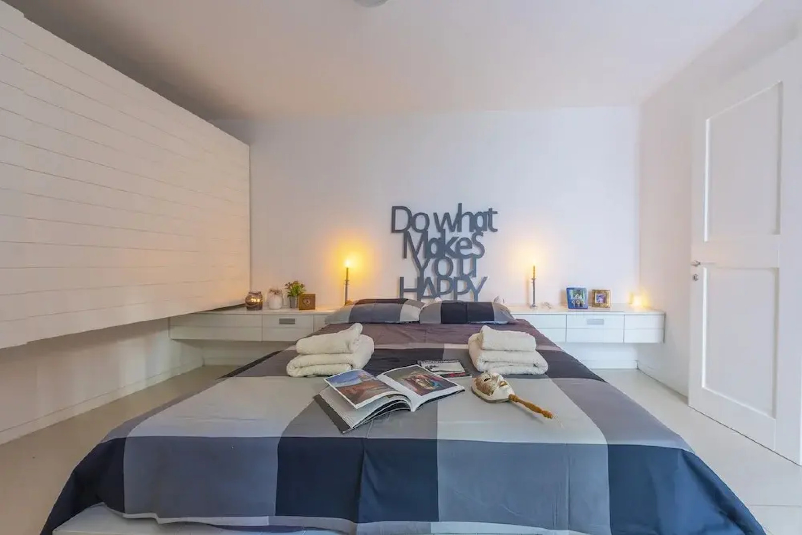 The Orange 22 Sweet Home