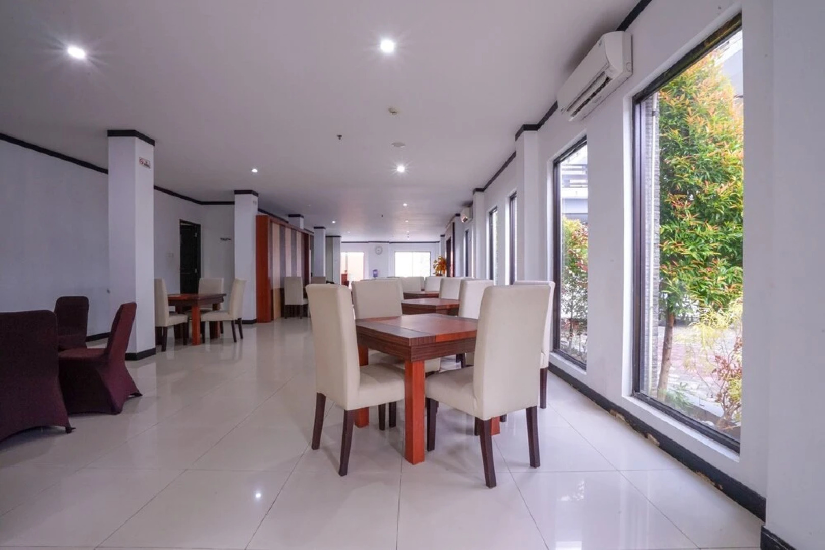 Capital O 2102 Grand Mutiara Hotel