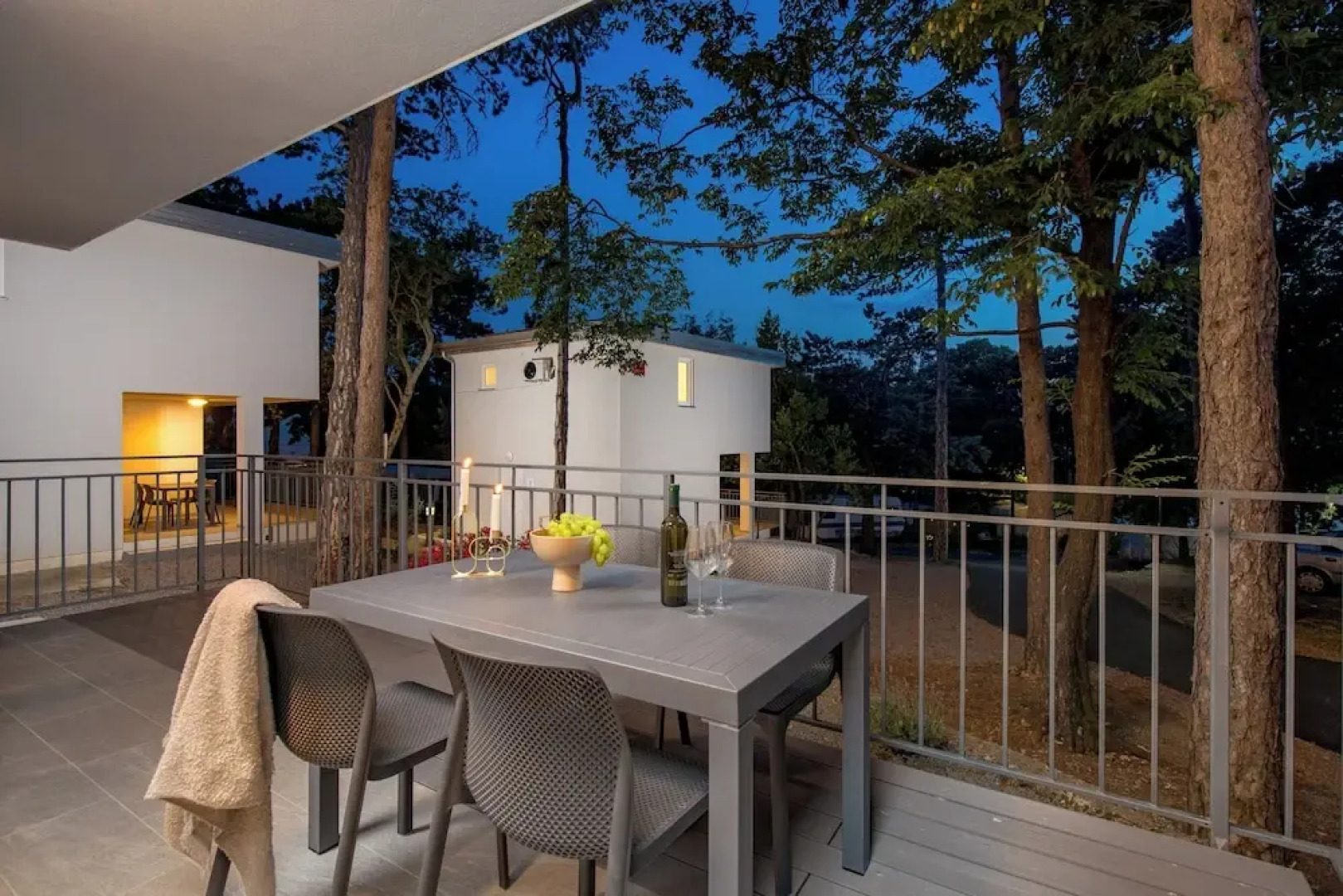 Holiday Homes Oštro