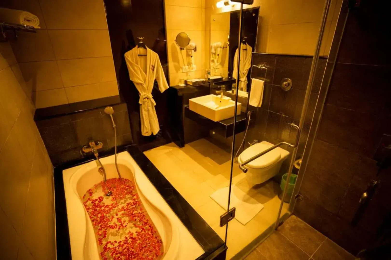 Royal Orchid Central