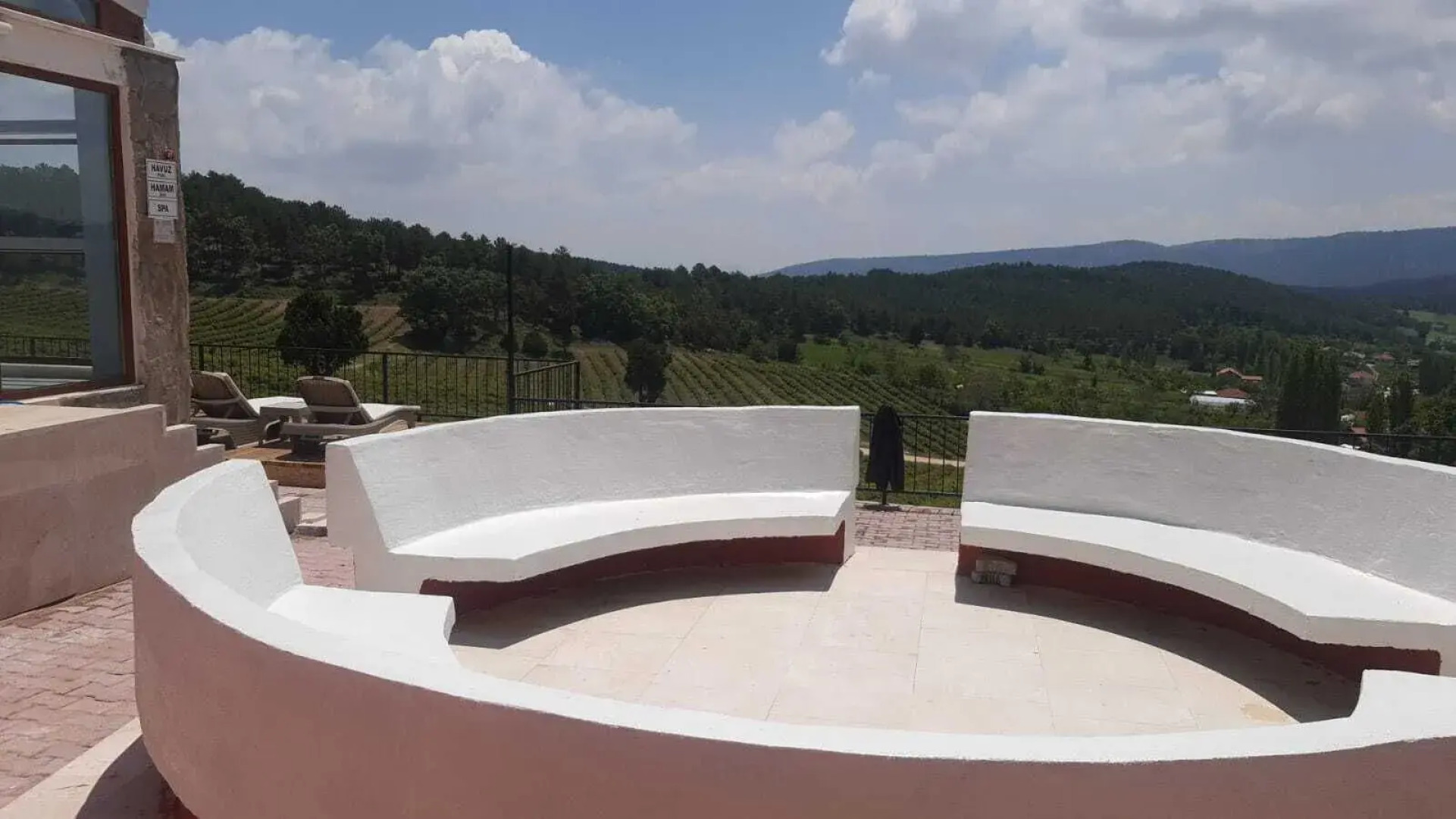 La Vie En Rose Otel by Söğütdağı