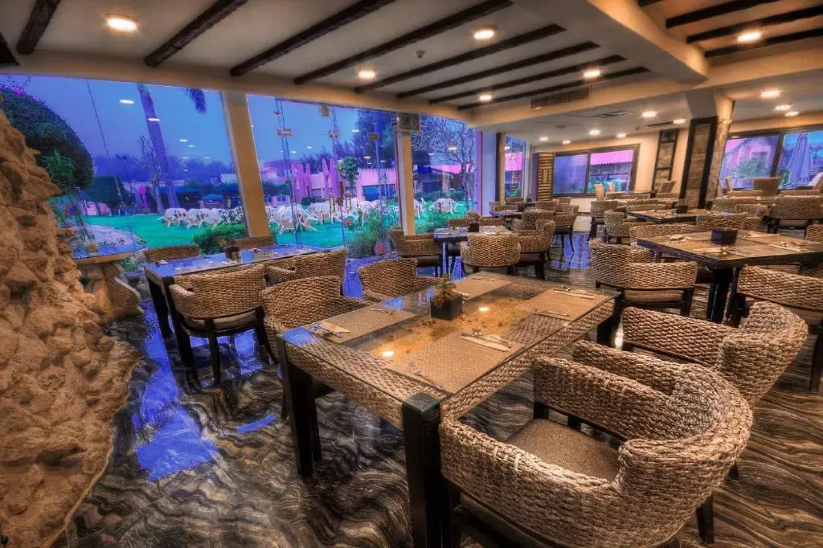 Africana Hotel Borg El Arab