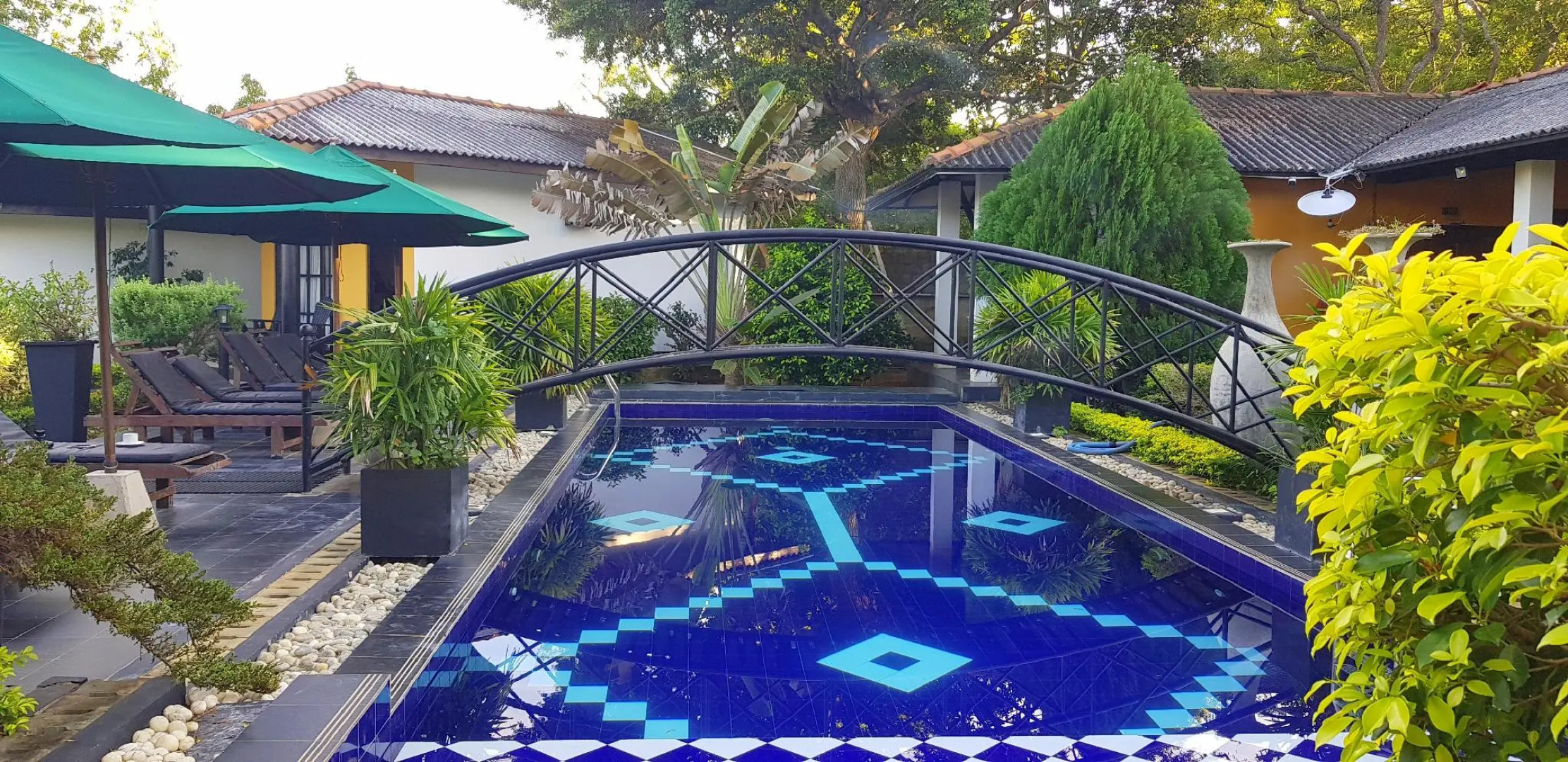 Flower Garden Lake resort