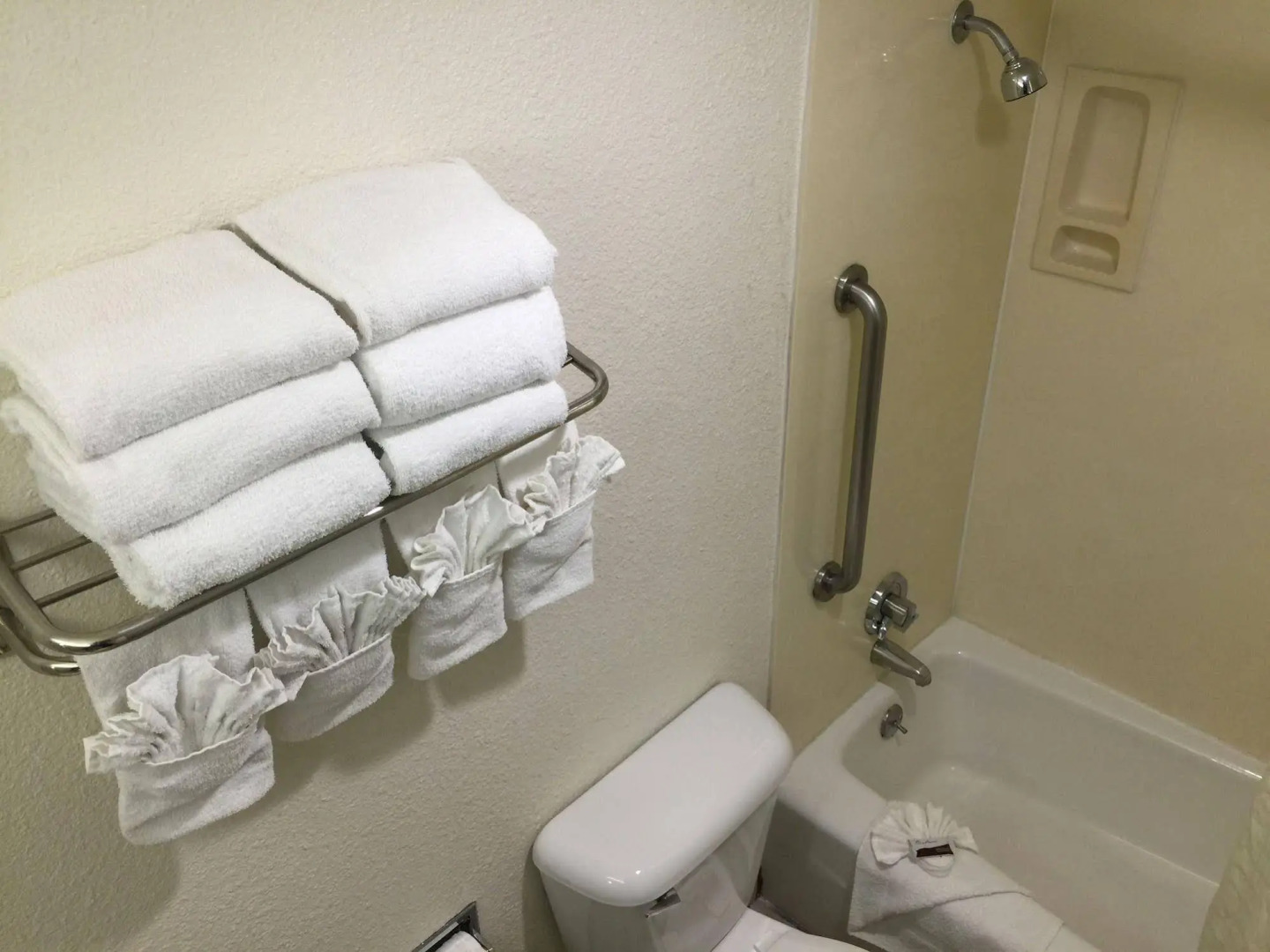 Hostel Network International