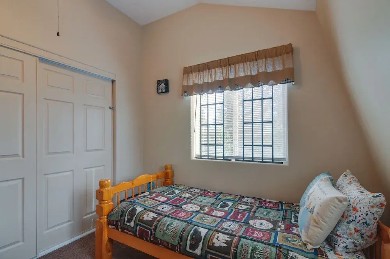 Duck Creek Village Cabin Near National Forest!