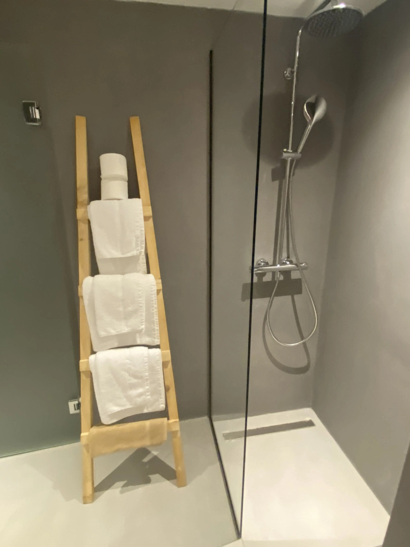 Helios Beach Hotel & Bungalows