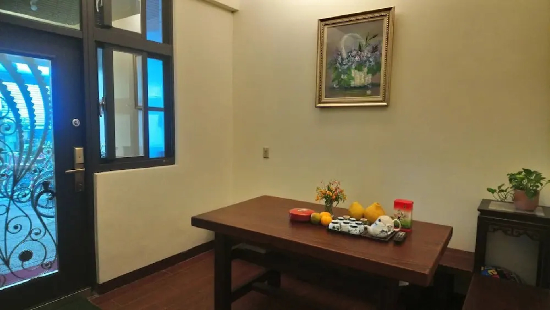 Flower Bed&Breakfast is now Ikegami