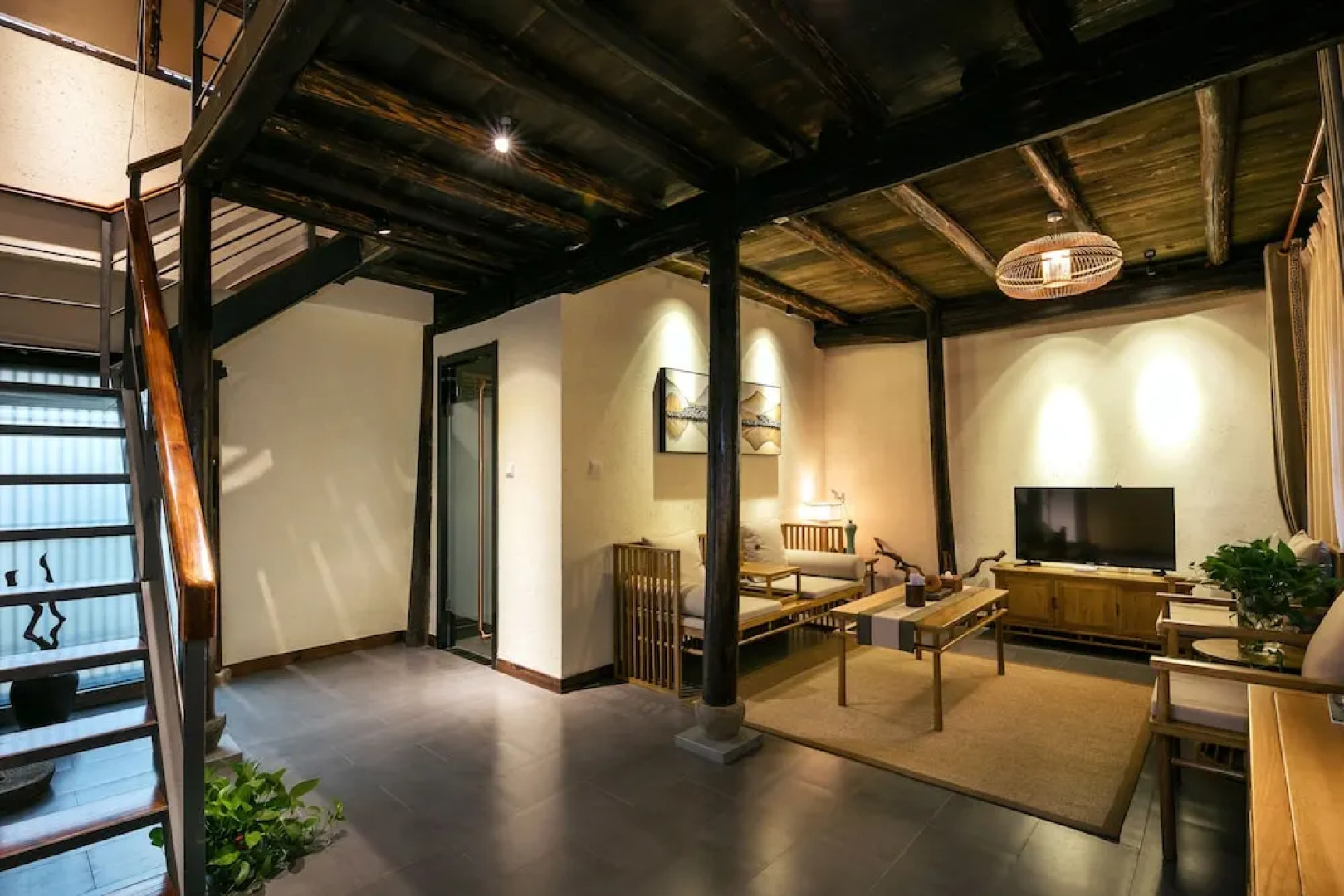 Xiananshan Village Hotel