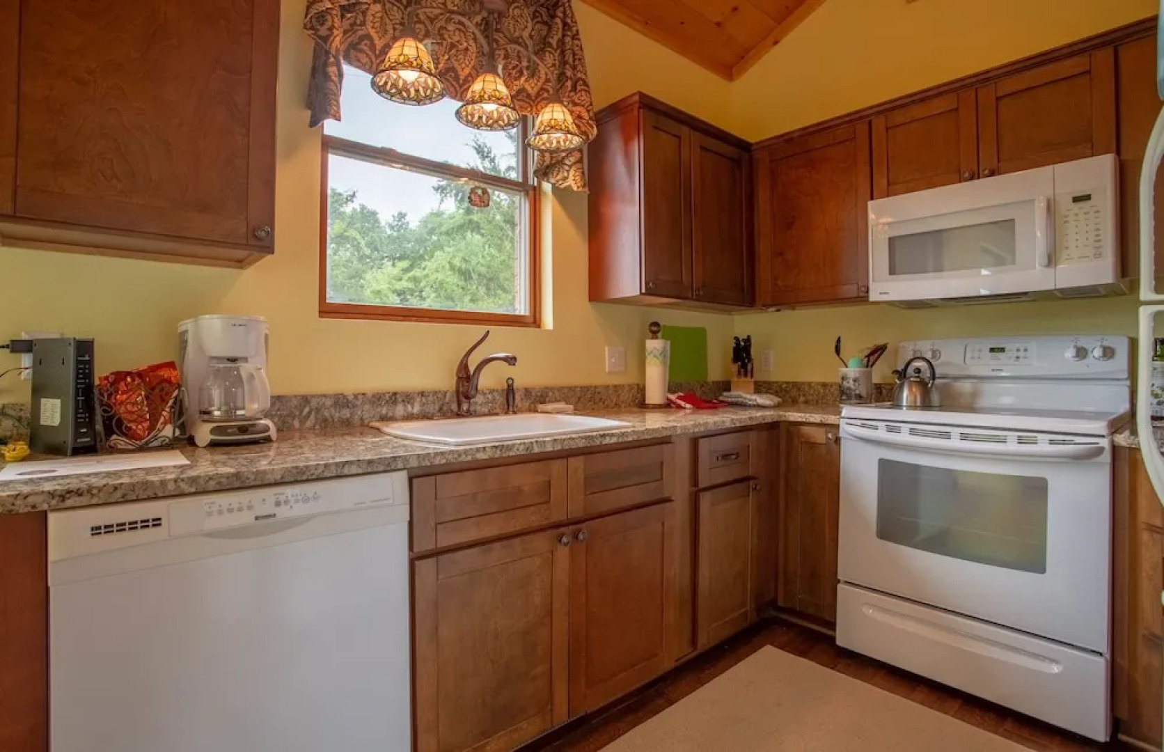 Turtle Ridge 5 Bedrooms 4.5 Bathrooms Home