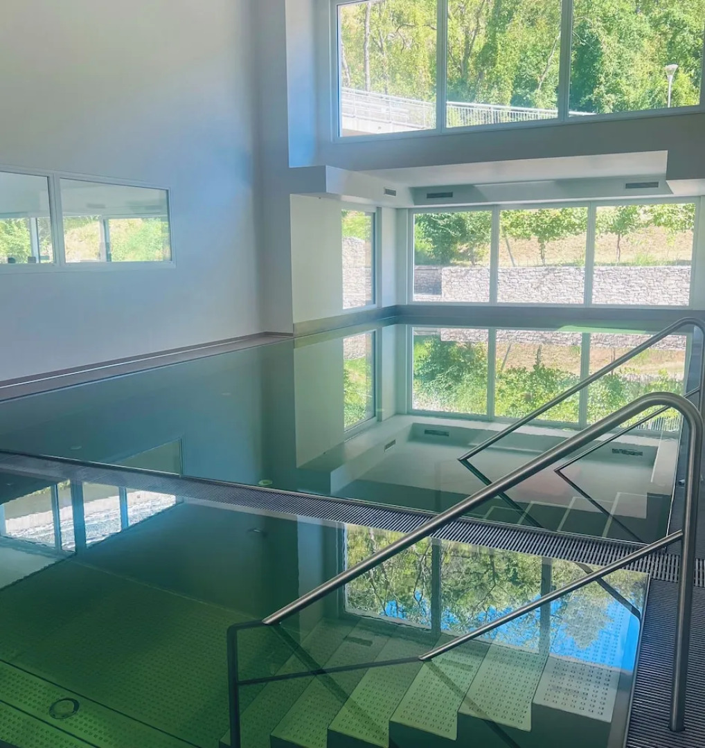 NUHR Medical - Hotel & Restaurant