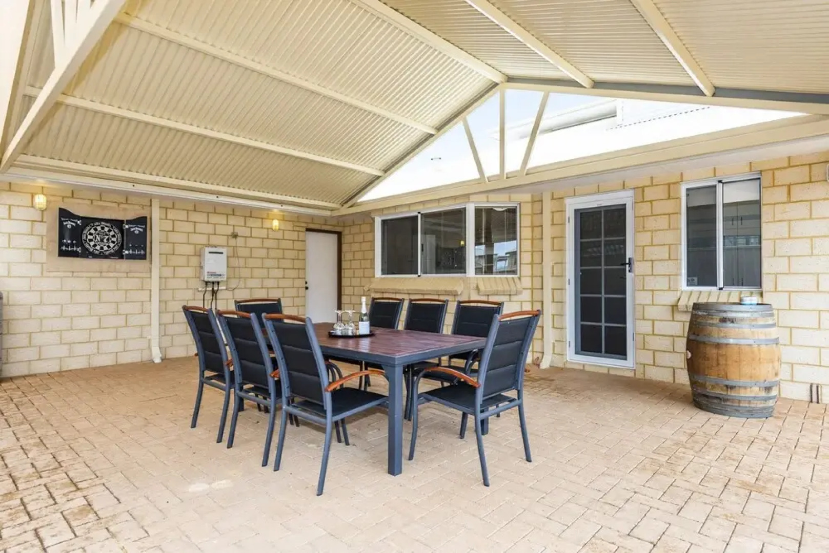 The Oversea'r - Luxury at its Best