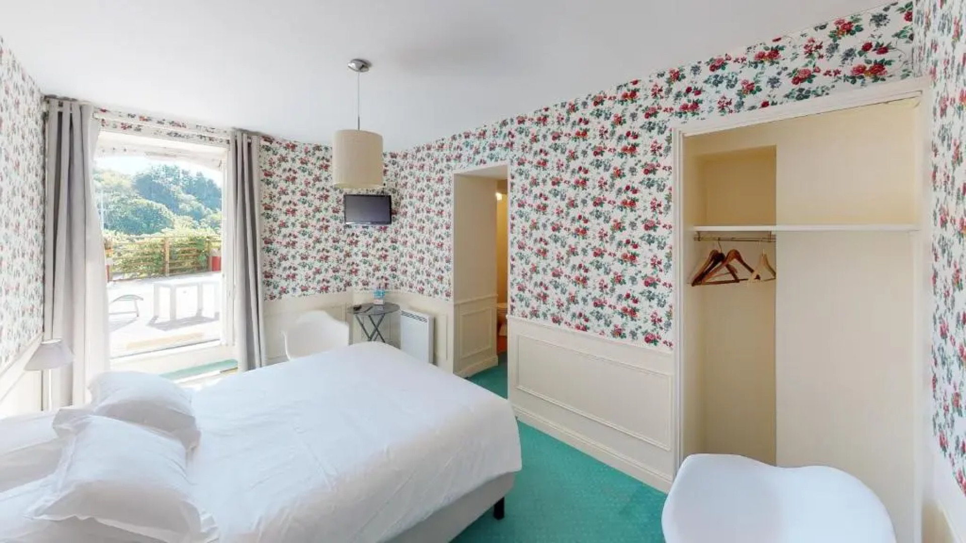 Hotel Restaurant De Charme Les Mimosas