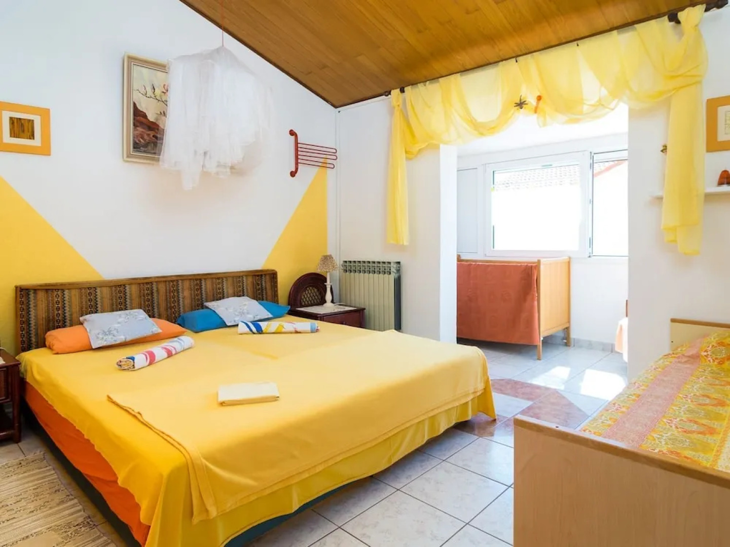 Aesthetic Holiday Home in Plano With Private Terrace