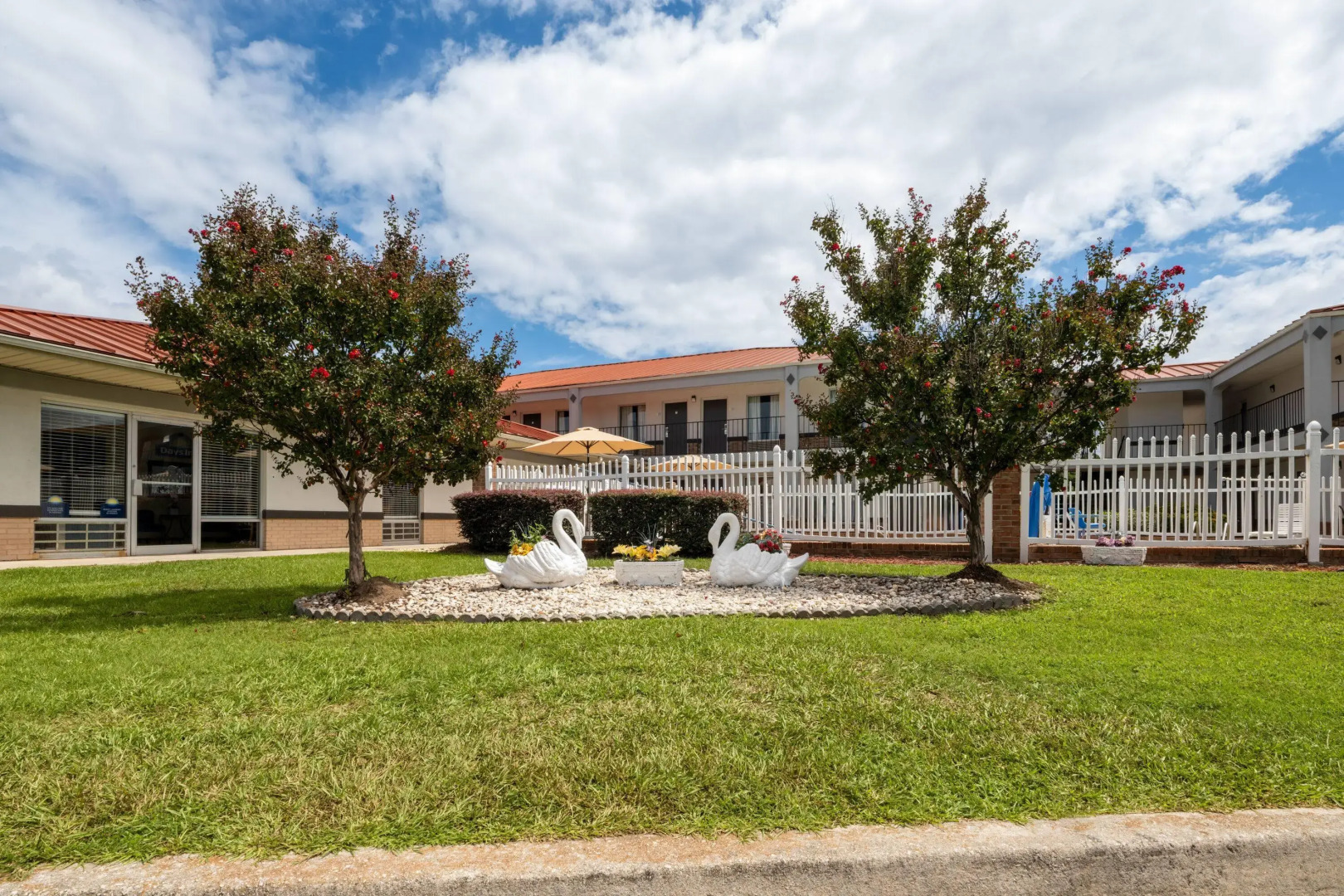 Days Inn by Wyndham Augusta Wheeler Road