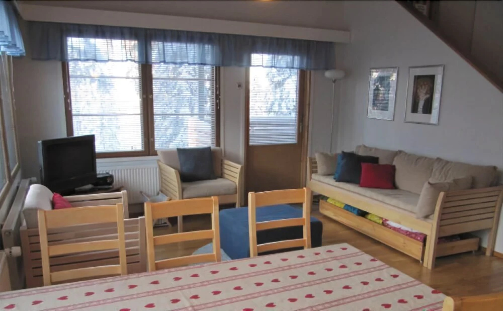 Rukako KARHUNVARTIJAN KARTANO B 4