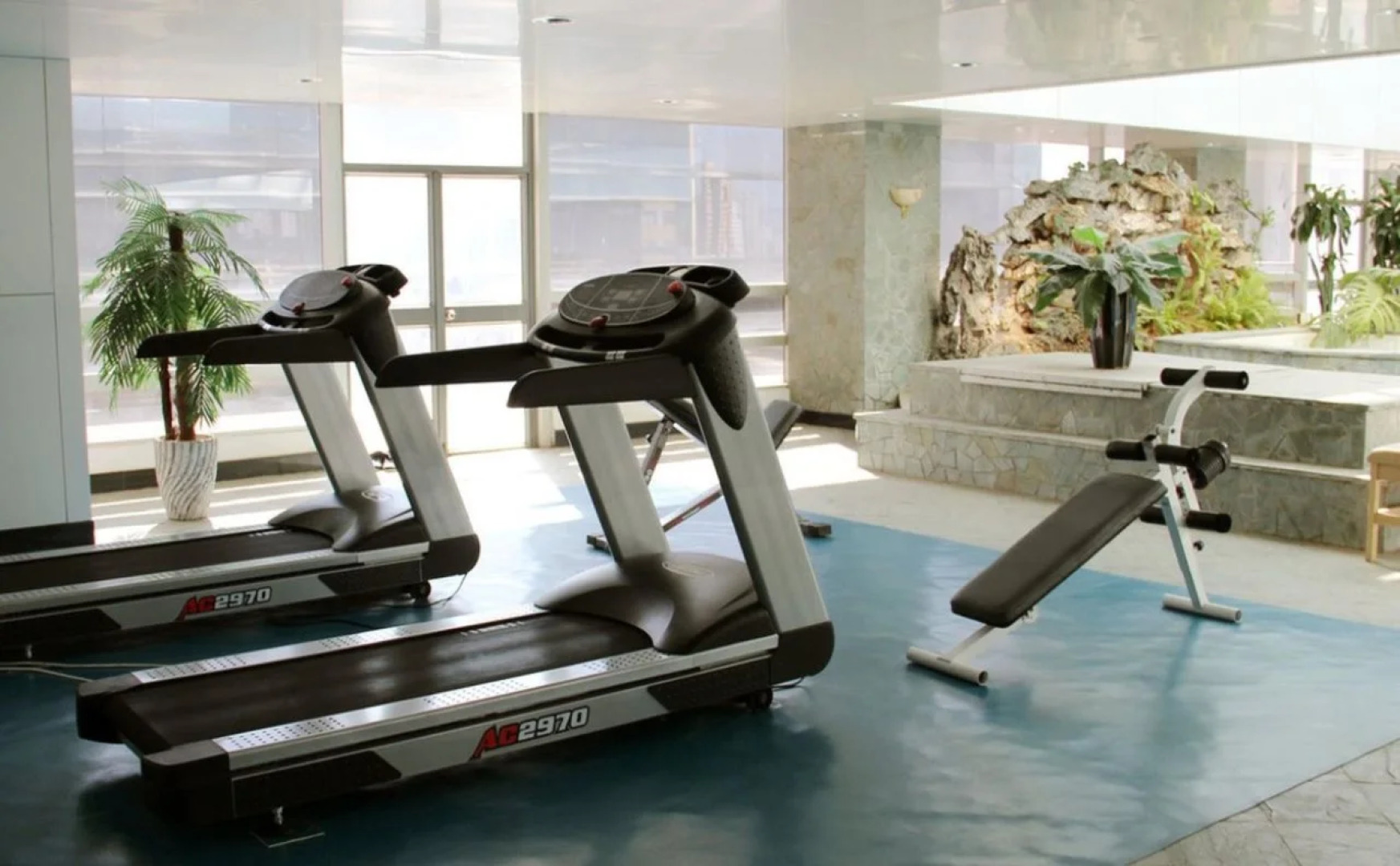 Kai Wah Plaza International