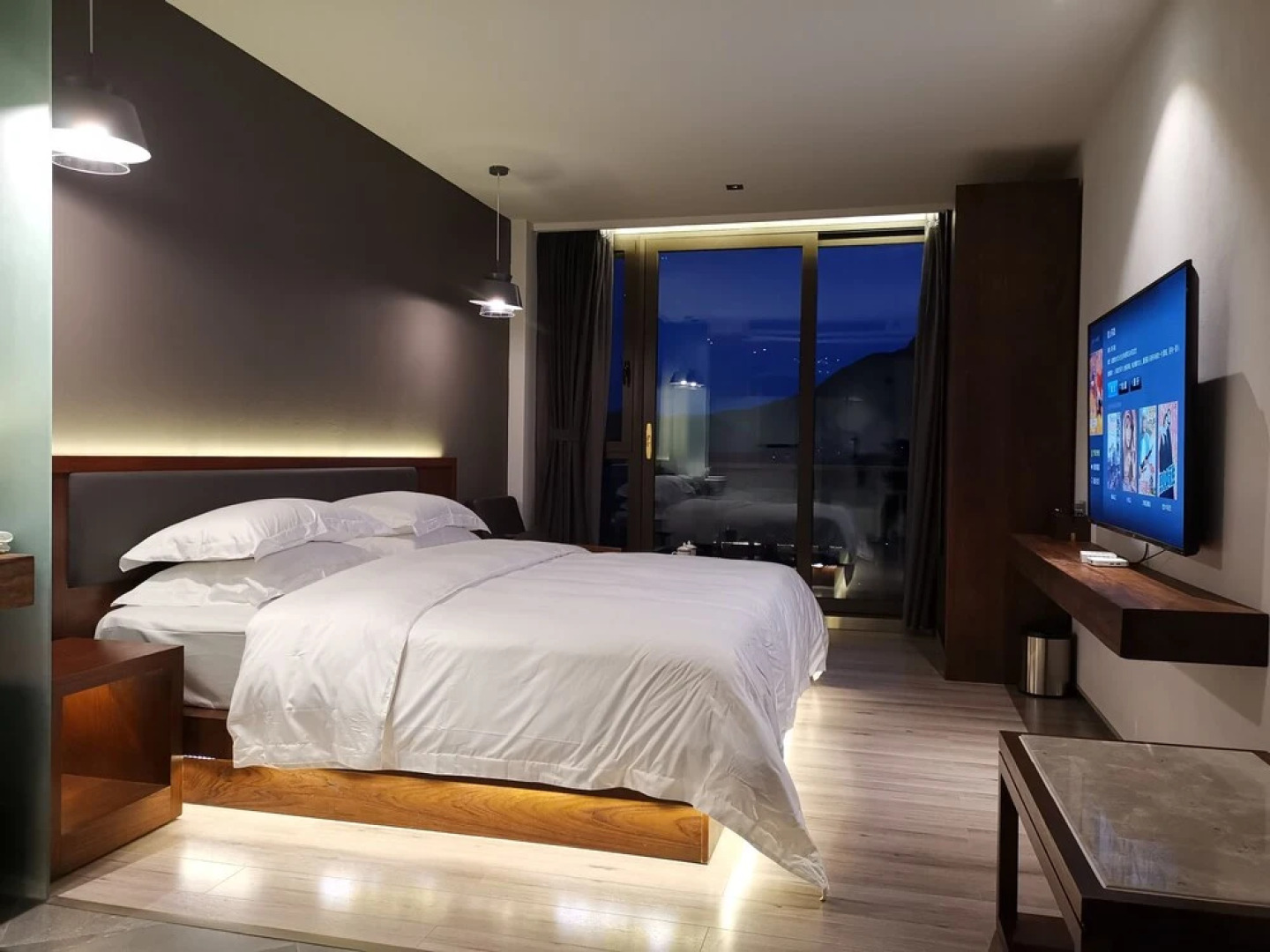 Plants and Flowers.YSTS