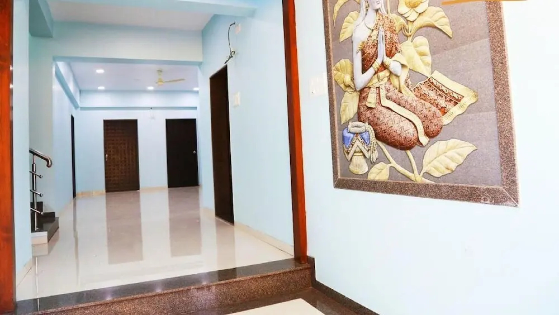 Lotus The Lake view Resort