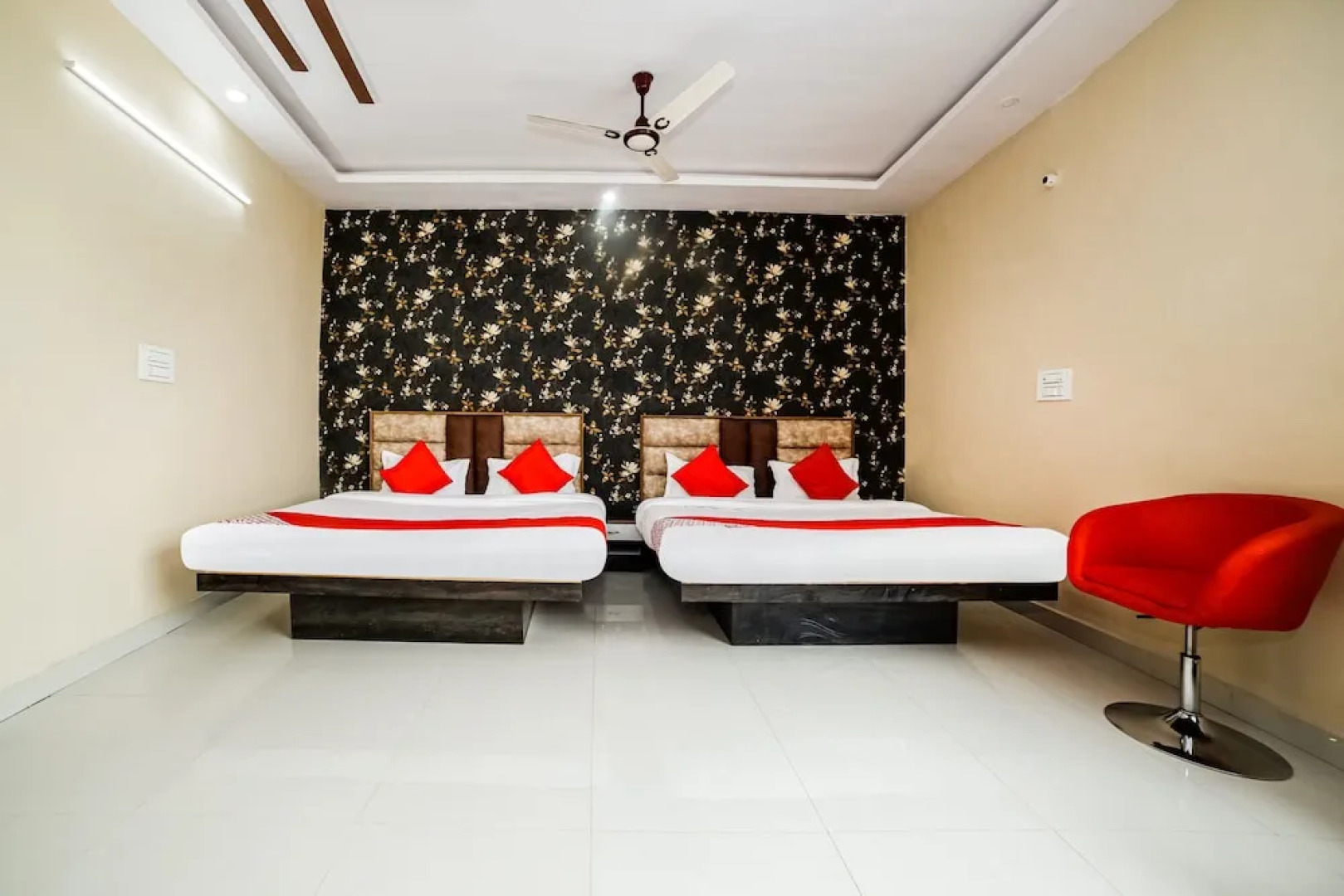 Oyo 41923 Prema Kunj Resort