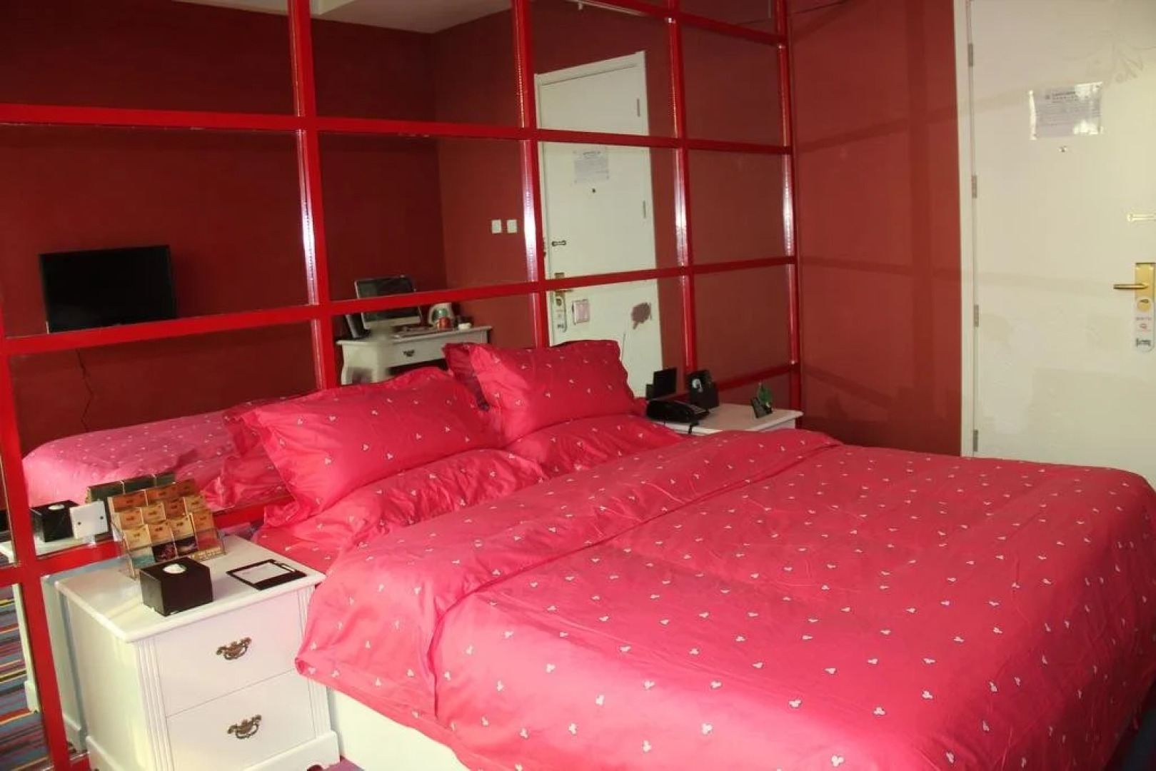 Beijing Lingjian Xiaoxi Theme Business Hotel