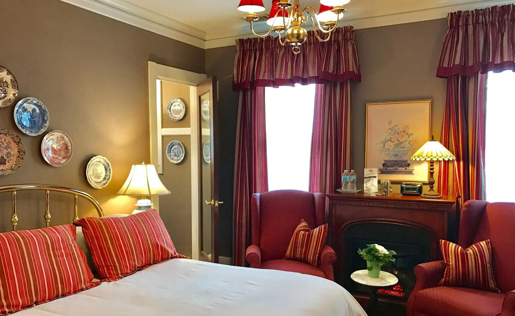 The Belvedere Inn & Restaurant