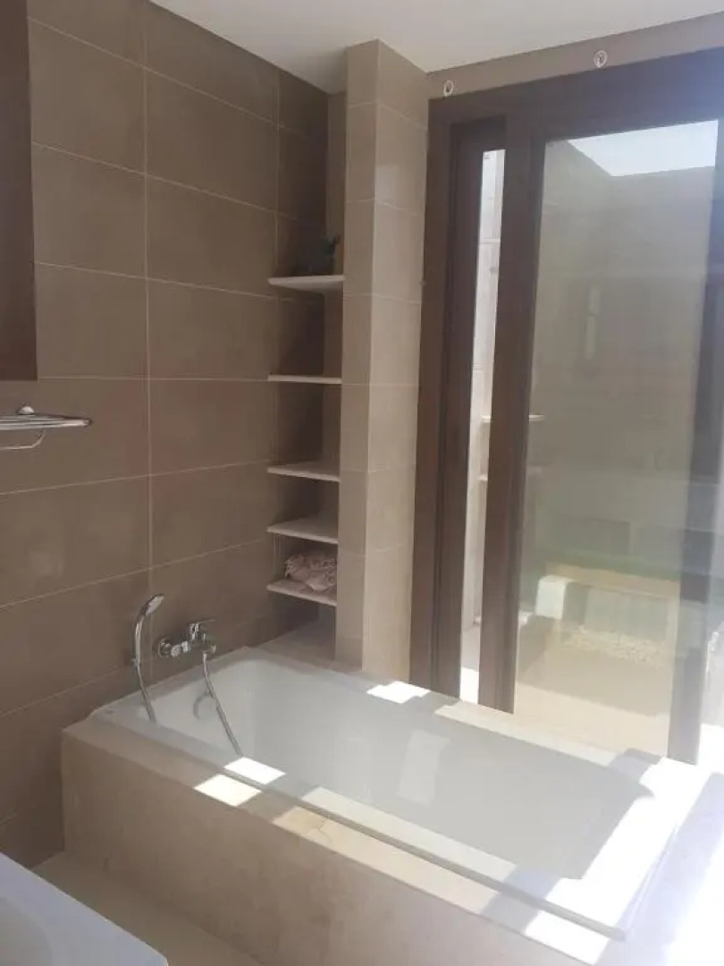 Hawana Salalah Lake View Villa 22