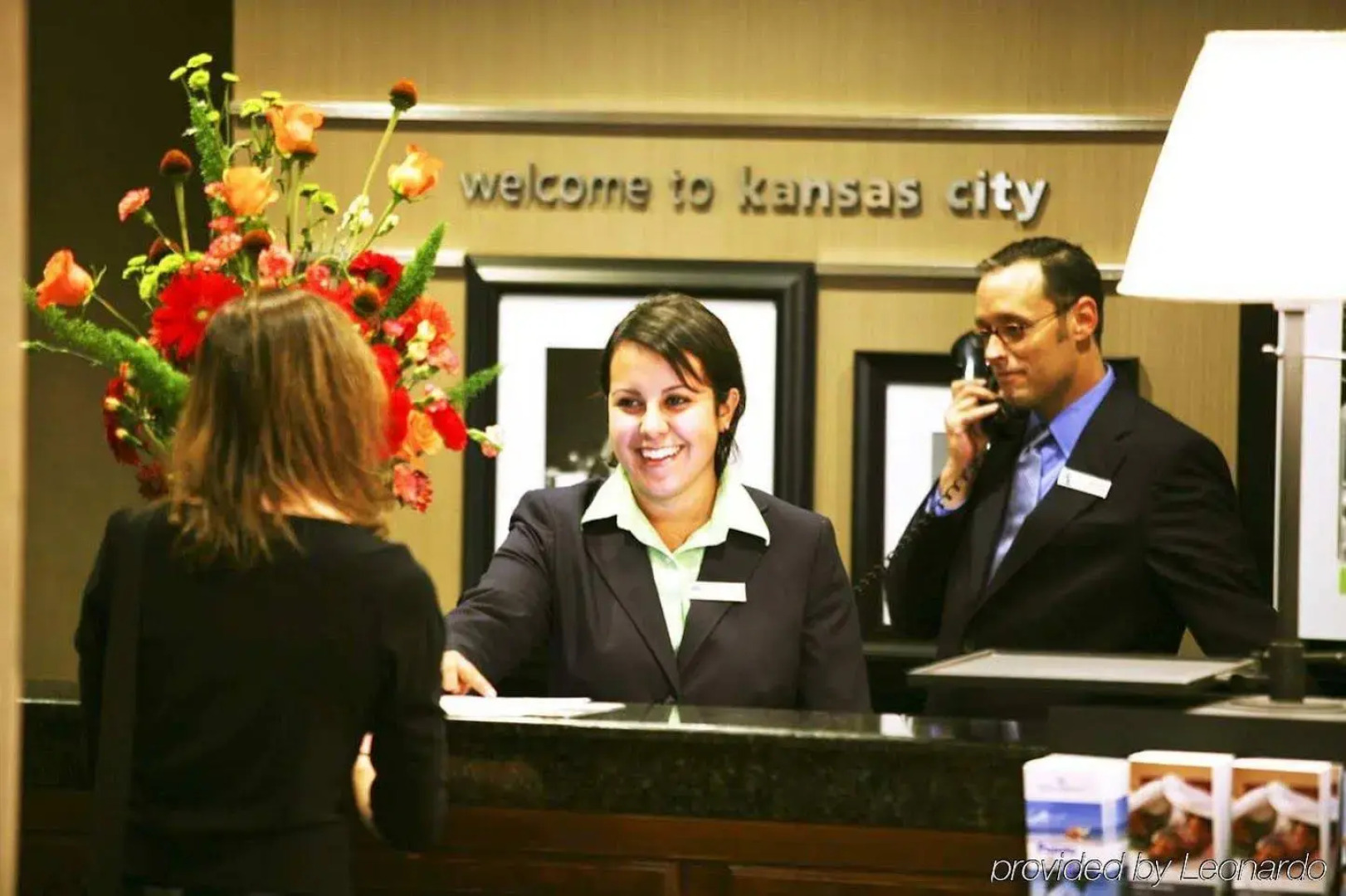 Hampton Inn & Suites Kansas City-Country Club Plaza