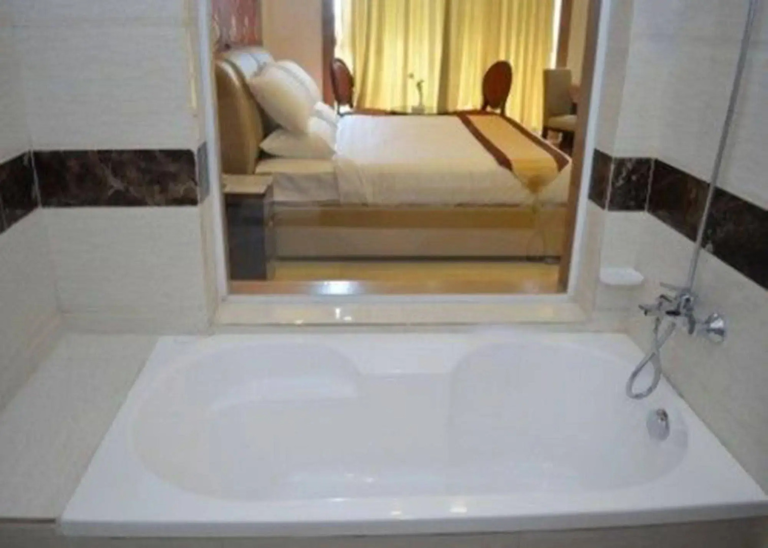 Royal President Hotel