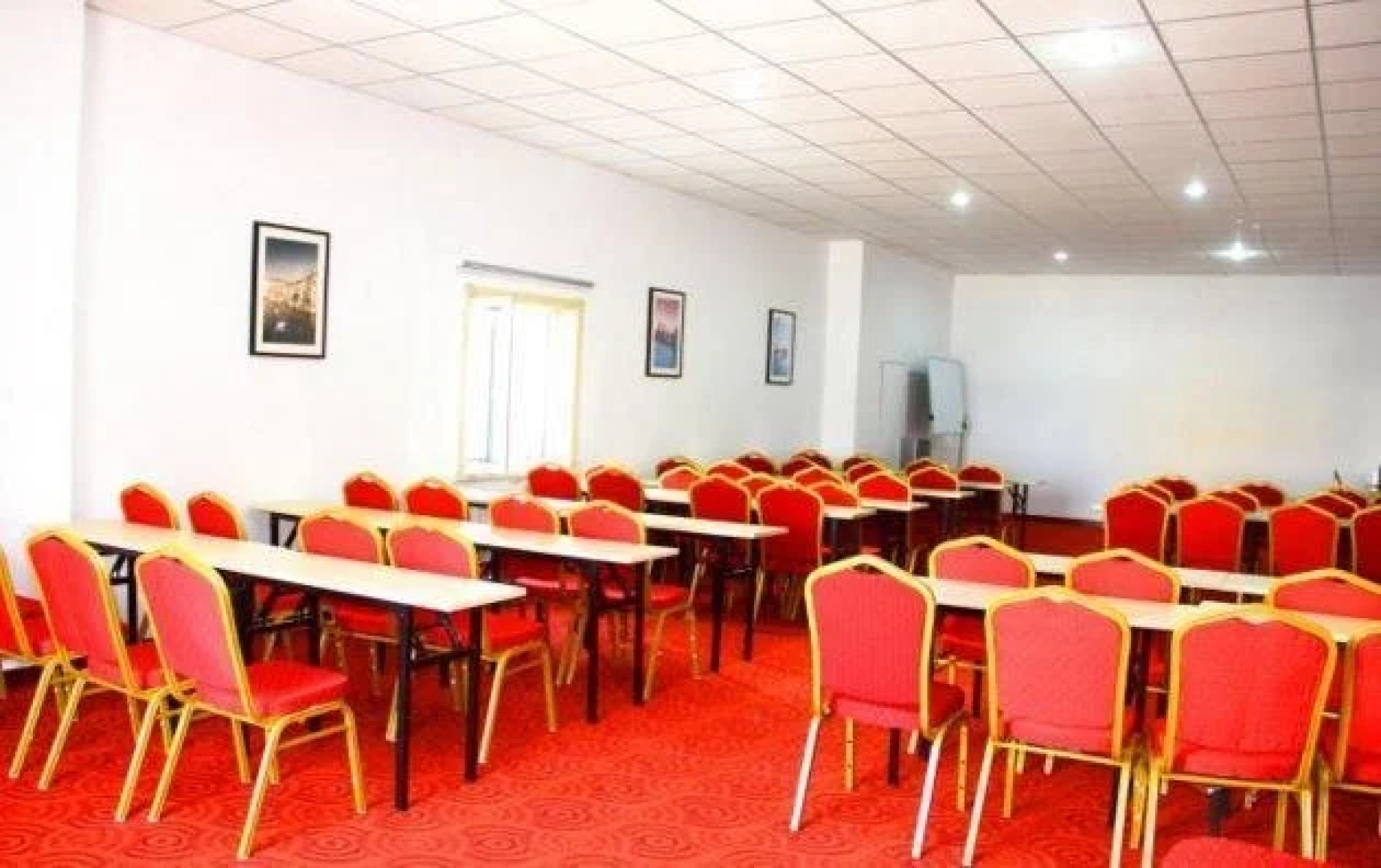 Baotou Jintai Business Hotel