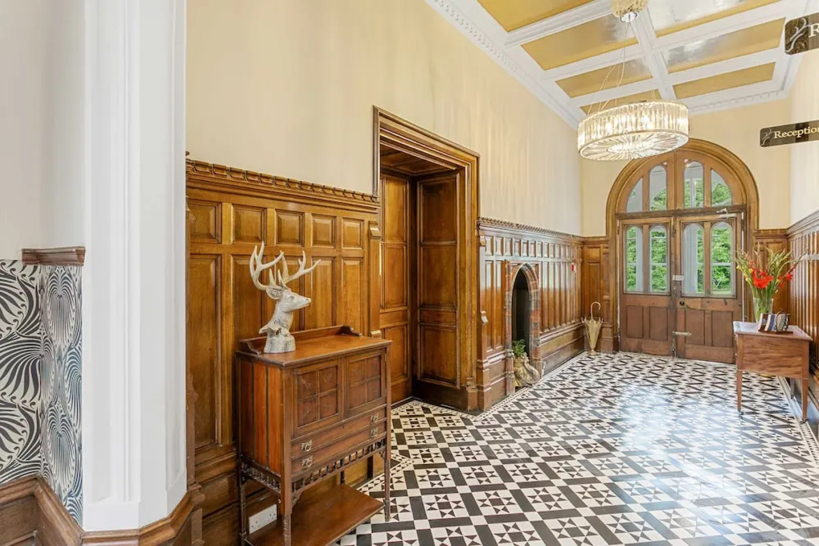 Welbeck Manor and Golf