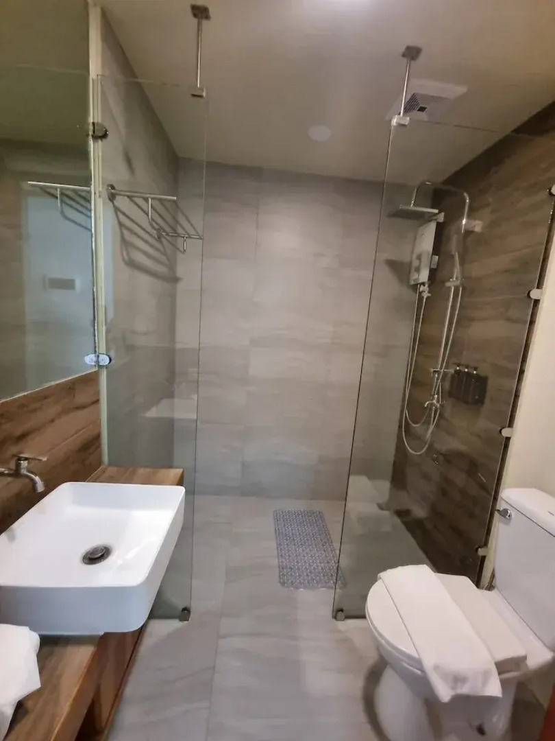 The CLiffhouse Samboan