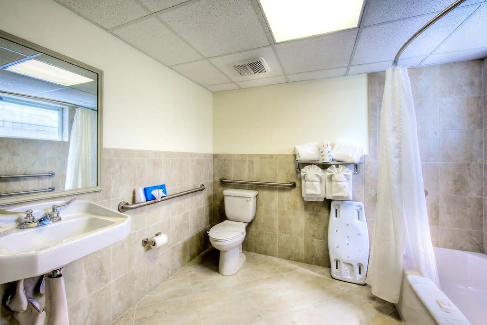 Ramada By Wyndham Fort Lauderdale Oakland Park