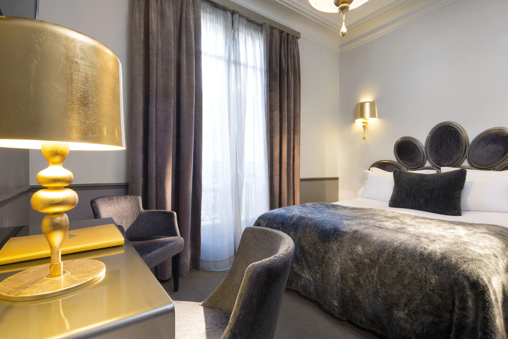 Hotel Lumen Paris Louvre