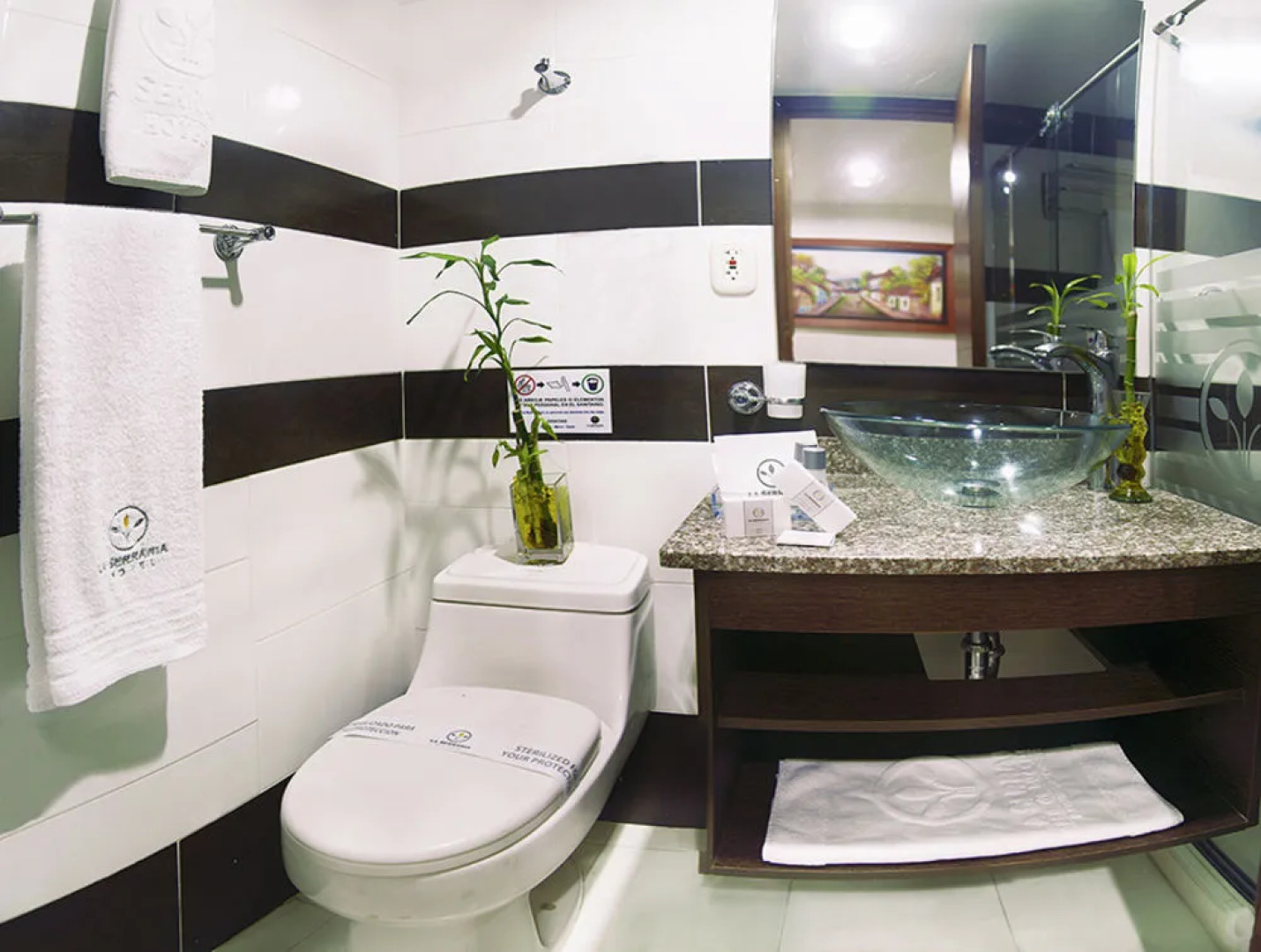 Hotel La Serrania Casa de Huespedes