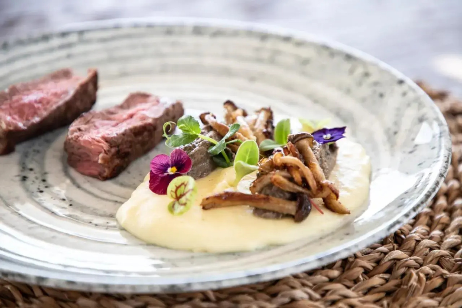 Adorno Beach Hotel & Suites