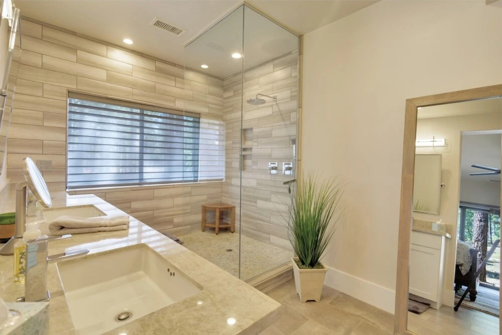 Flag Golf 3 Bedroom Home