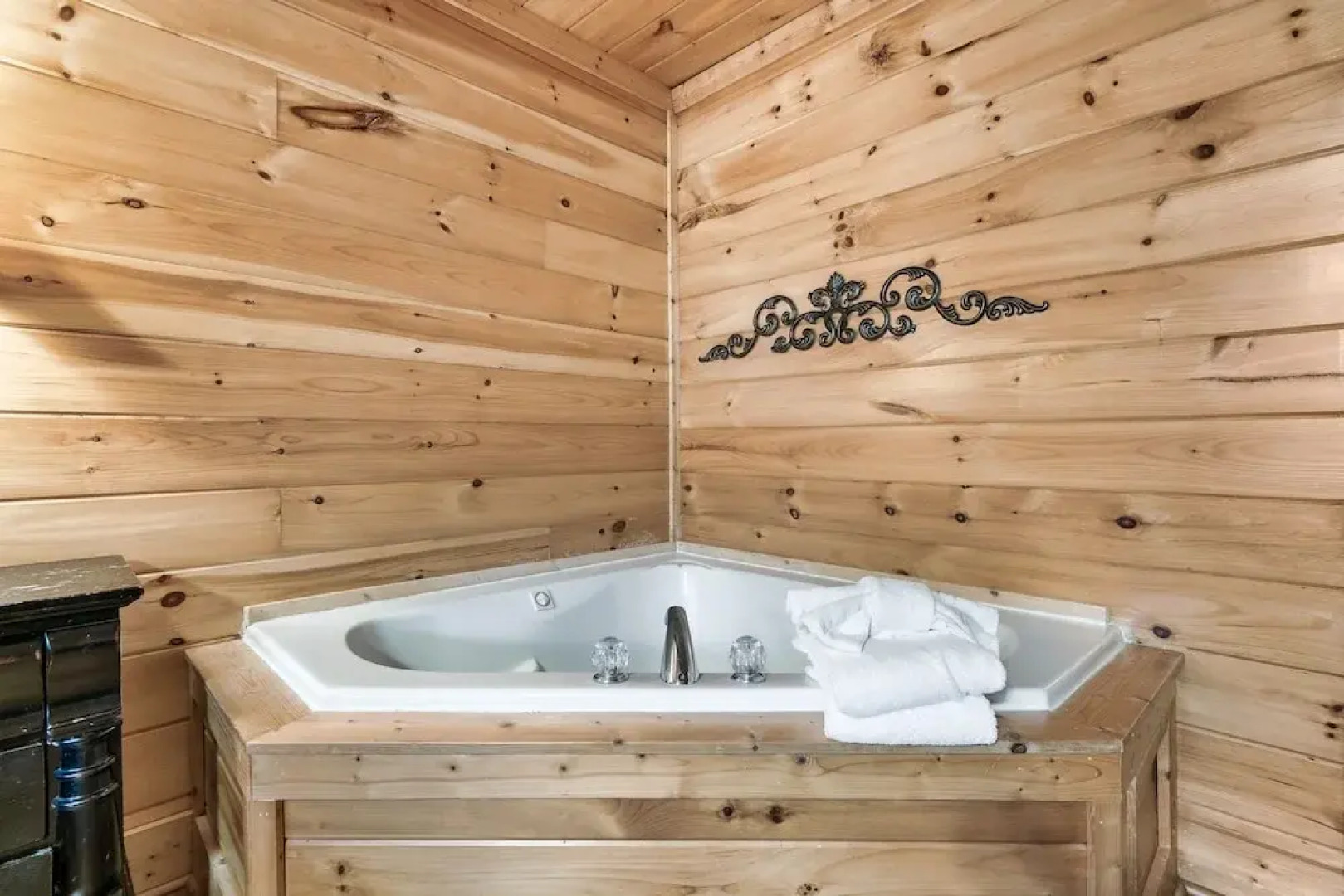 Mayberry - Three Bedroom Cabin