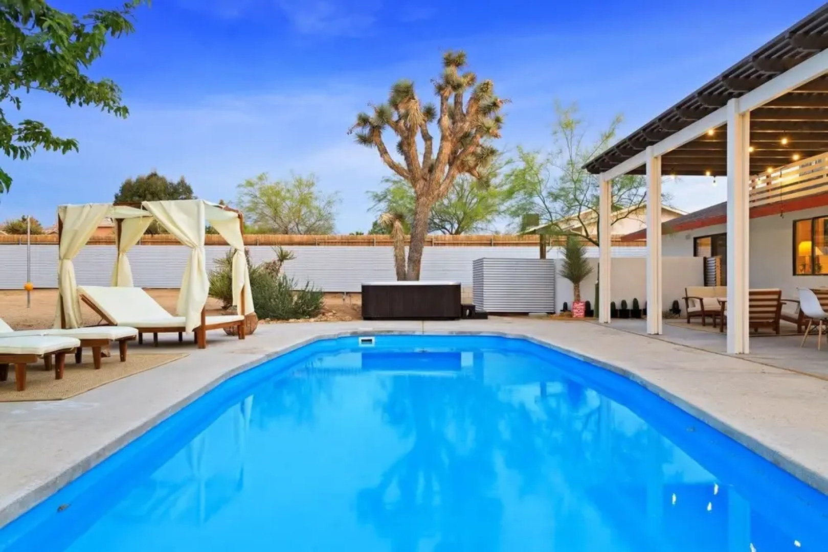 Casa Coyoacan - Pool, Hot Tub, Fire Pit & More! 5 Bedroom Home by RedAwning