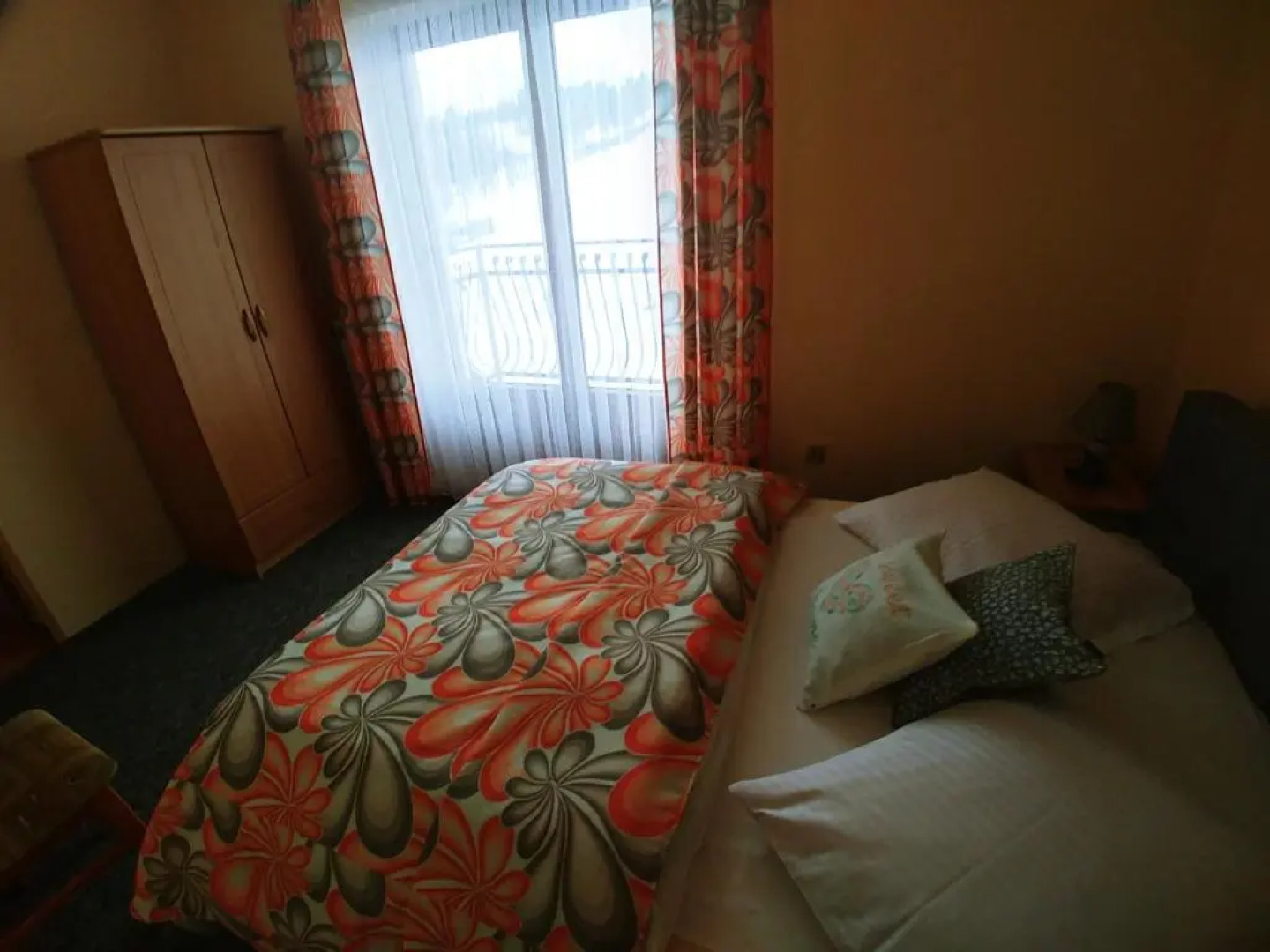 U Hani W Poblizu Goracy Potok I Termy