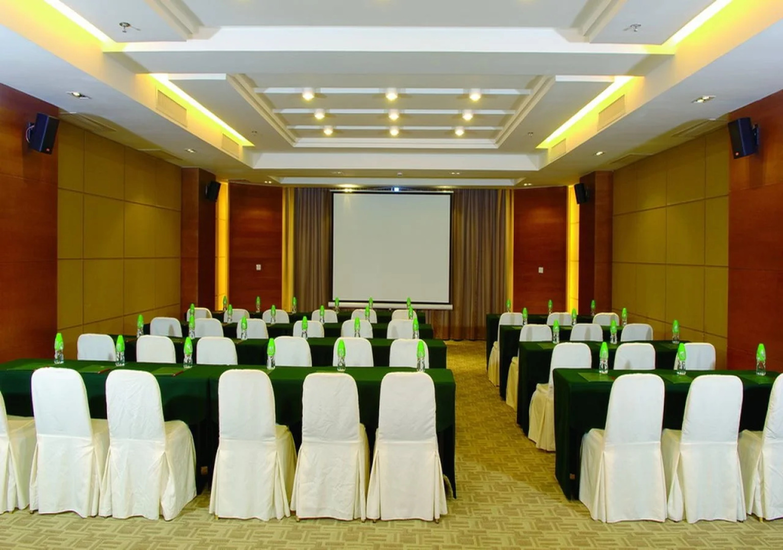 Xiamen Xiangan Yihao Hotel