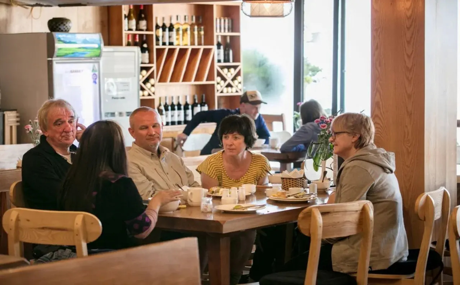 Sunny Mountain Hotel