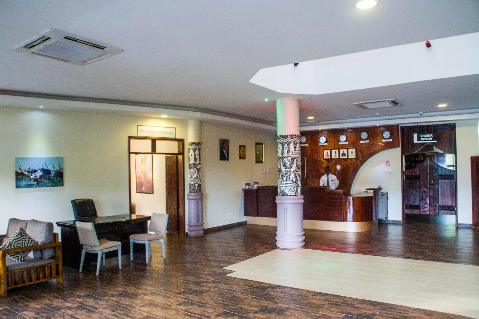 Igongo Country Hotel & Cultural Centre