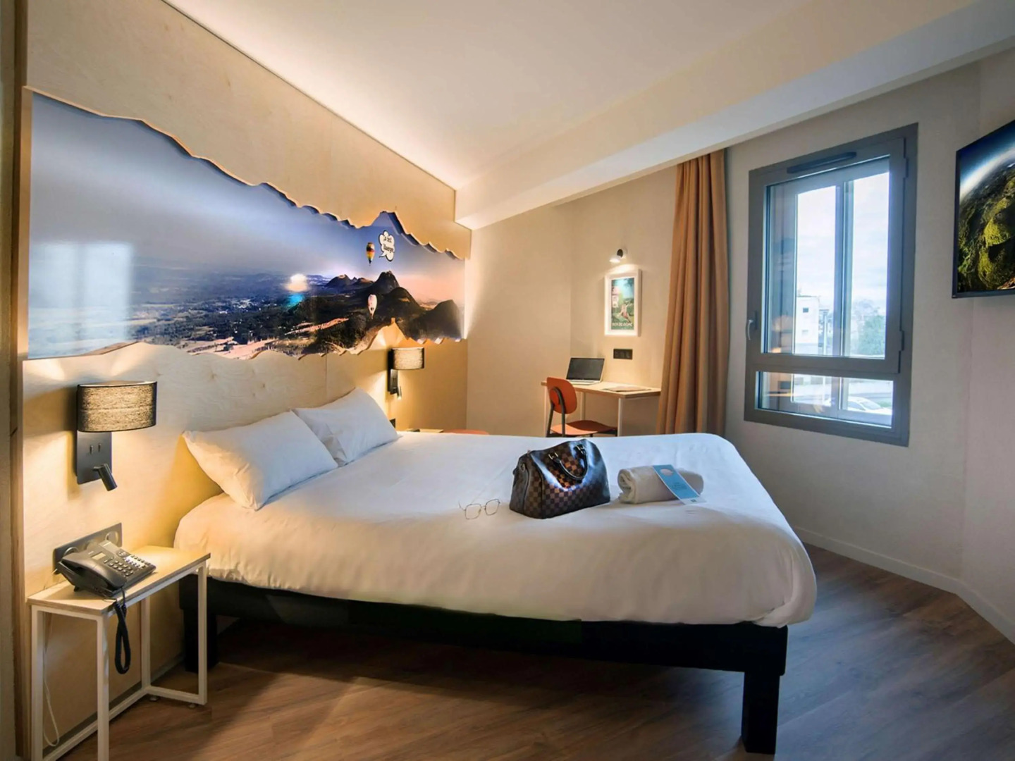 ibis Styles Clermont Ferrand Le Brezet Aeroport