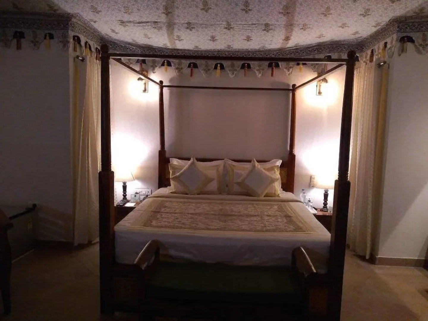 Clarks Safari Ranthambore