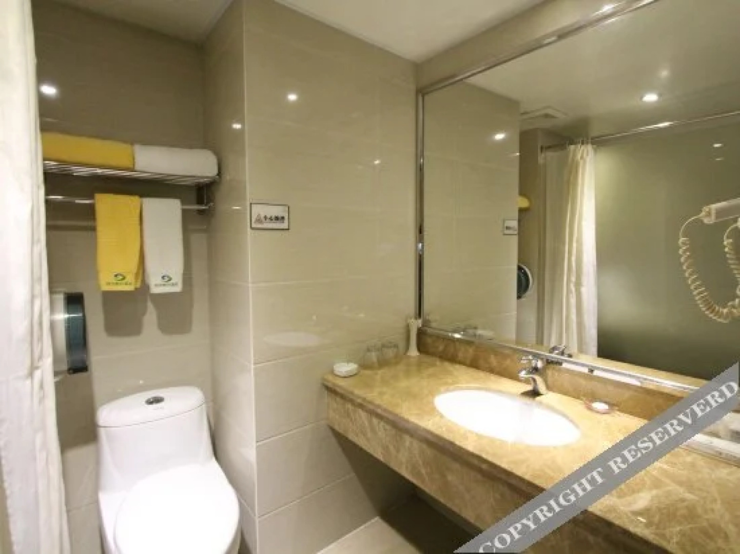 Sunshine Holiday Hotel